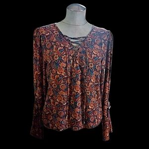 Idyllwind Rust and Navy Floral Lace-Up V-Neck Blouse